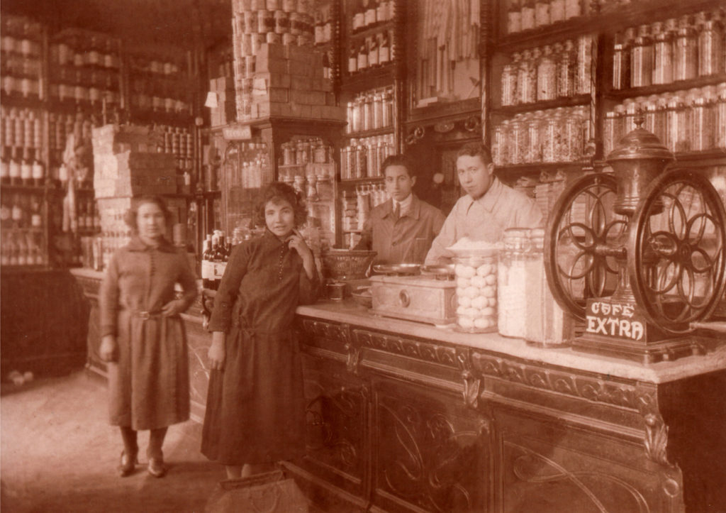 Queviures La Imperial, 1920