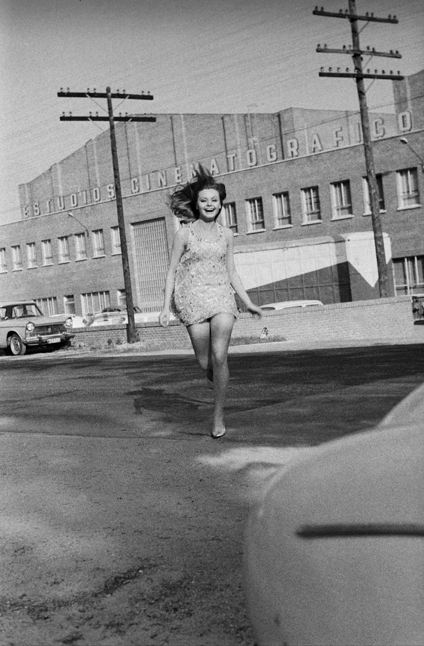 Joana Biarnés - 'Amor en el aire' (Luis César Amadori, 1967) (Arxiu Joana Biarnés-Fundació Photographic Social Vision)